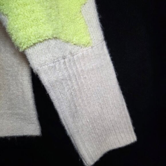 J. Marie Wool Blend Star Print Collared Sweater L - Picture 5 of 9